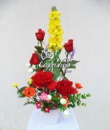 Hoa lụa, hoa giả Uyên shop, Hoa nghệ thuật