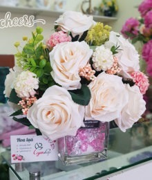 Hoa lụa, hoa giả Uyên shop, Lọ hoa hồng xinh