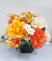 Hoa lụa, hoa giả Uyên shop, Sắc vàng nổi bật