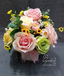 Hoa lụa, hoa giả Uyên shop, Hoa Hồng Để Bàn Xinh
