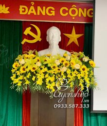 Hoa lụa, hoa giả Uyên shop, Hoa trang trí tượng Bác tone vàng