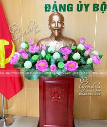 Hoa lụa, hoa giả Uyên shop, Bục Tượng Bác Hoa Sen Trắng Hồng