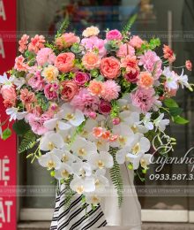 Hoa lụa, hoa giả Uyên shop, Hoa Lụa Trang Trí Bục Phát Biểu