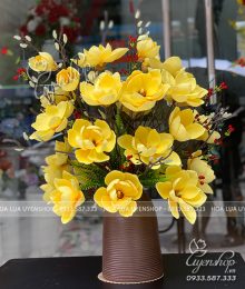 Hoa lụa, hoa giả Uyên shop, Bình Hoa Mộc Lan Vàng