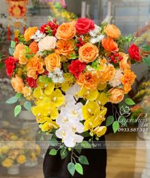 Hoa lụa, hoa giả Uyên shop, Lãng Hoa Bục Phát Biểu Tone Đỏ Cam