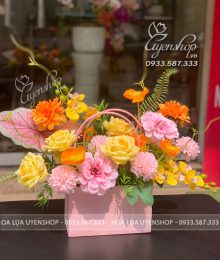 Hoa lụa, hoa giả Uyên shop, Giỏ Hoa Lụa Nhỏ Tone Vàng