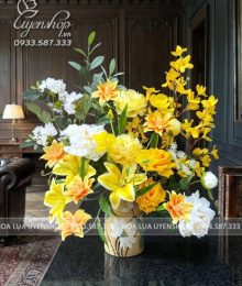 Hoa lụa, hoa giả Uyên shop, Bình Hoa Nghệ Thuật Tone Vàng