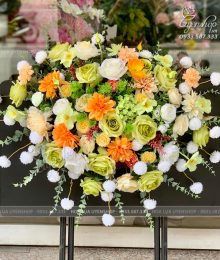 Hoa lụa, hoa giả Uyên shop, Lãng Hoa Bục Phát Biểu Tone Xanh Cốm