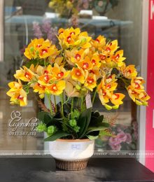 Hoa lụa, hoa giả Uyên shop, Chậu Địa Lan Vàng