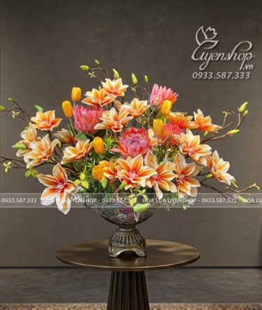 Thuyền Hoa Mộc Lan Sang Trọng Thuyền Hoa Mộc Lan Sang Trọng - Uyên Shop